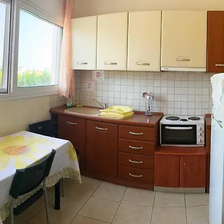 Helena's Apartment *